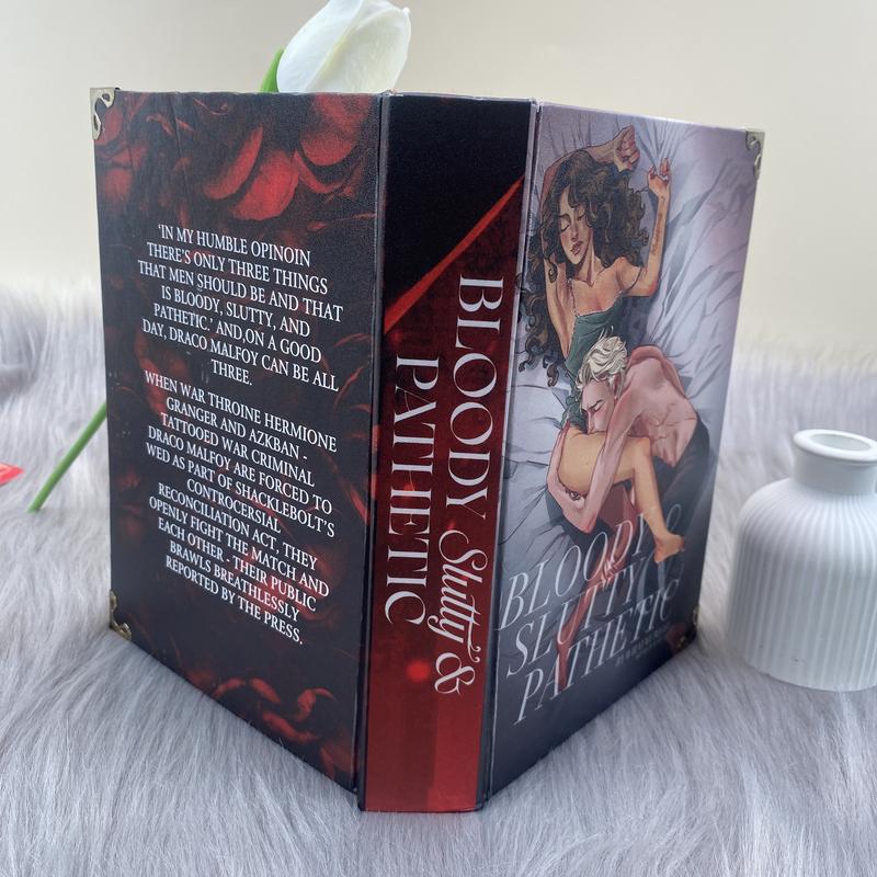 Bloody S. & Pathetic – Special Edition Cover 3 | Dark Fantasy Collector’s Book